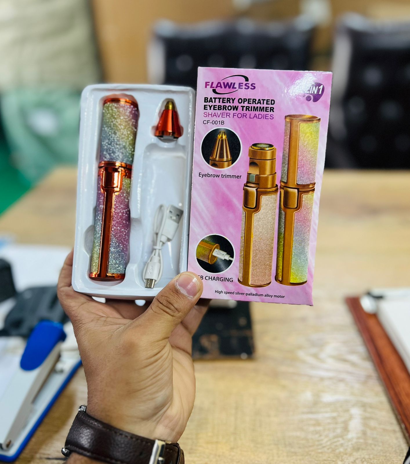 2-in-1 Electric Eyebrow Trimmer and Facial Hair Shaver for Women – Rechargeable Precision Hair Remover